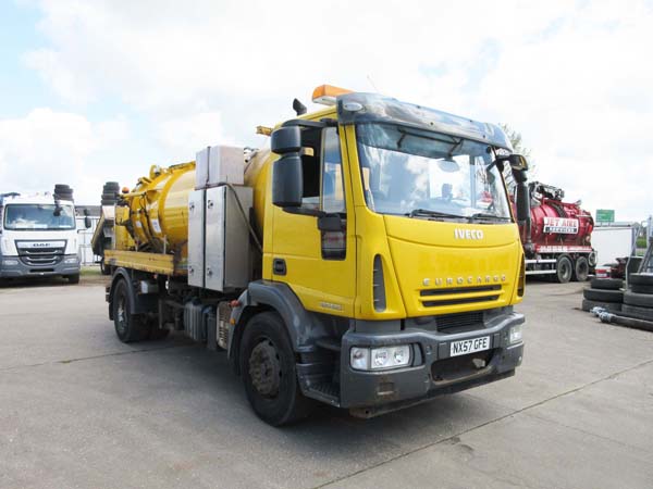 REF 13 - 2008 Iveco Whale vacuum tanker for sale 